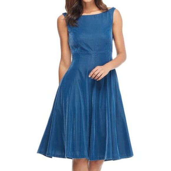 NWT Gal Meets Glam Christine Velvet Dress - Picture 2 of 7